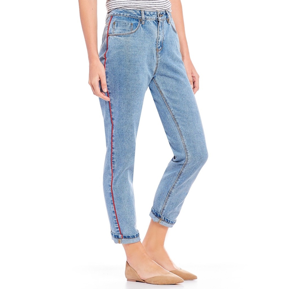 High Rise Mom Jean
